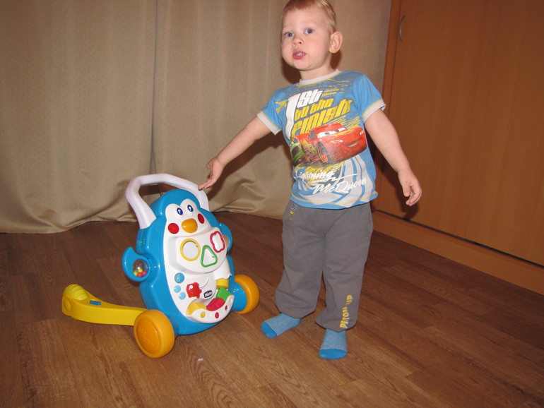 Тест-драйв «Тестирование игрушка-ходунки Chicco 2 в 1 «Пингвин»