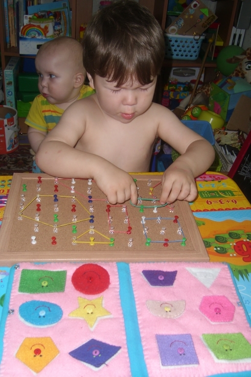 Игры с пробковой доской