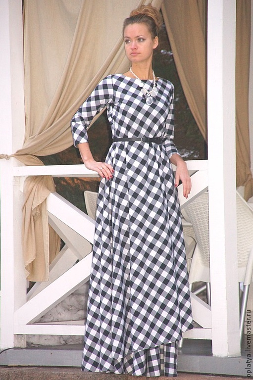 Помогите выбрать маме наряд на выписку)