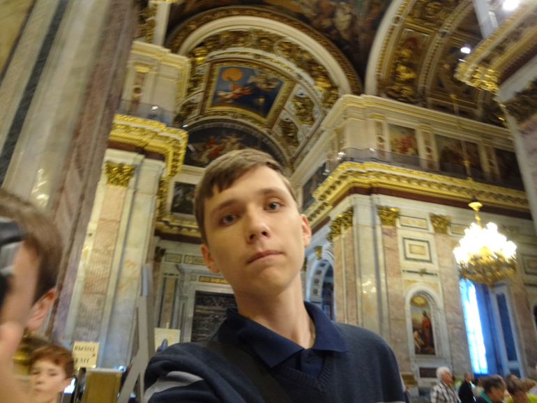 Моему старшему 16...