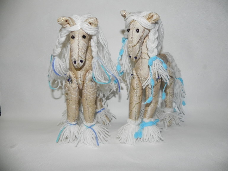 Лошадки ручной работы