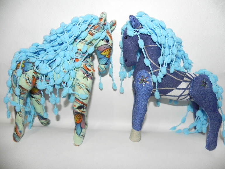 Лошадки ручной работы