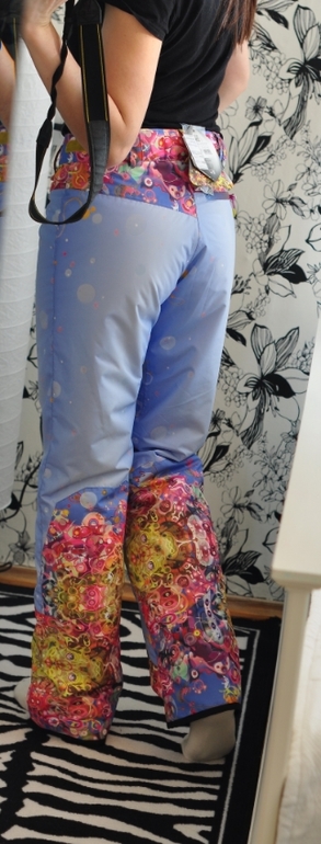 Горнолыжные костюмы в наличии все