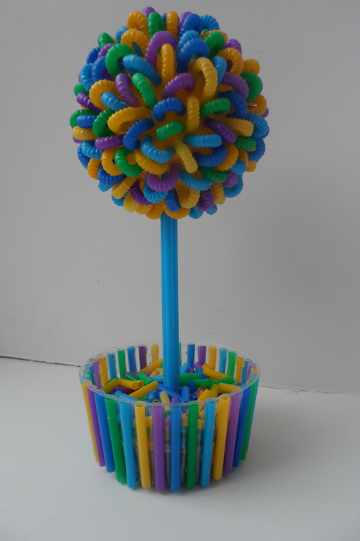 Топиарий из трубочек