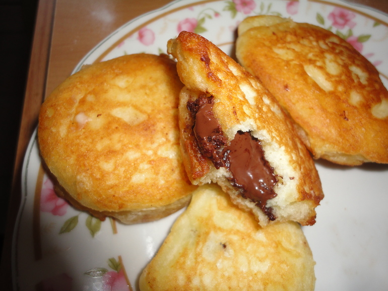 ОЛАДЬИ и жидкий шоколад