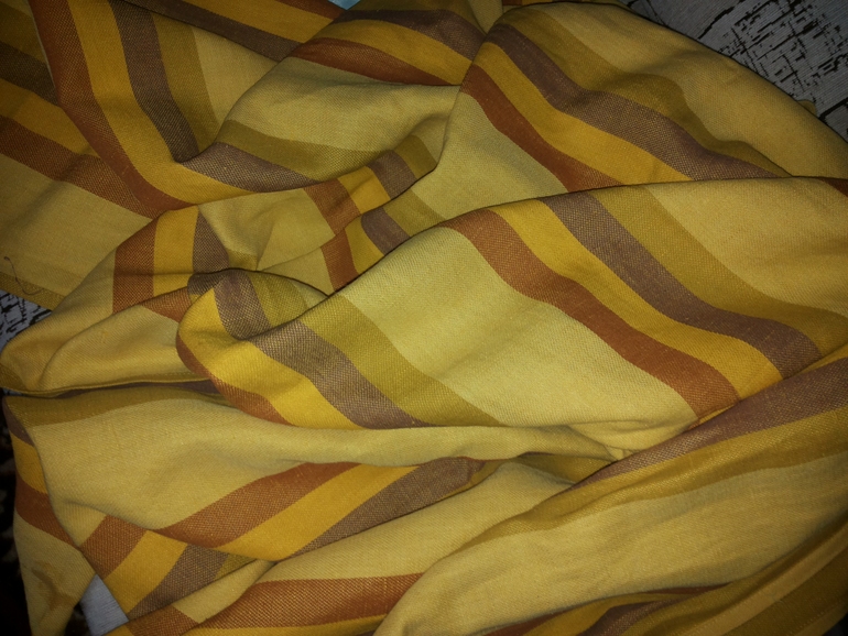 Mums era Премьер Желтые полосы