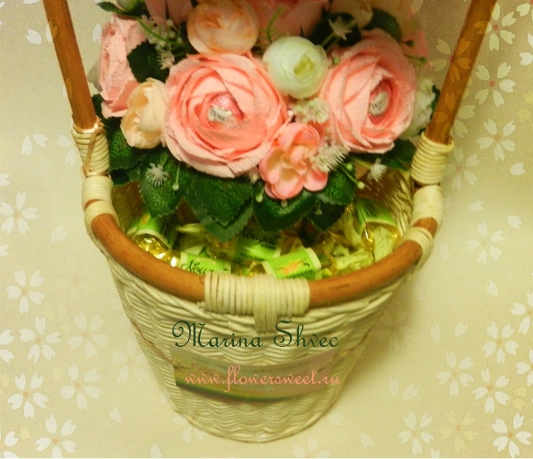 Предлагаю сделать для вас букеты и композиции из конфет =)