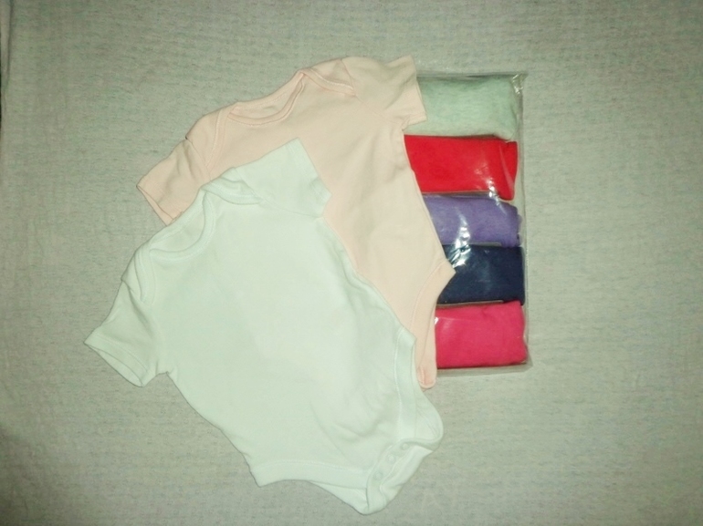 Новая одежда из Англии для малыше от 0 до 18 месяцев. Отличное сочетание цены и качества