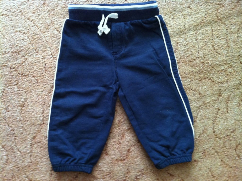 Продам вещи пакетом 6-9 месяцев и 9-12 месяцев