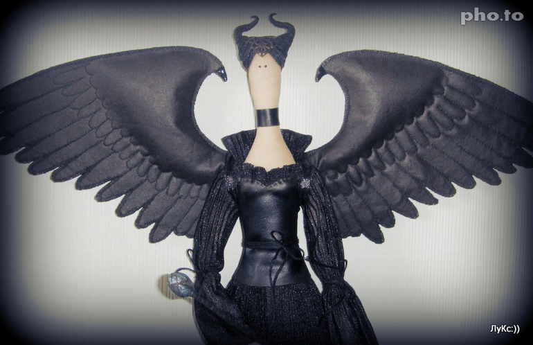 Малефисента - фея Зачарованного леса)