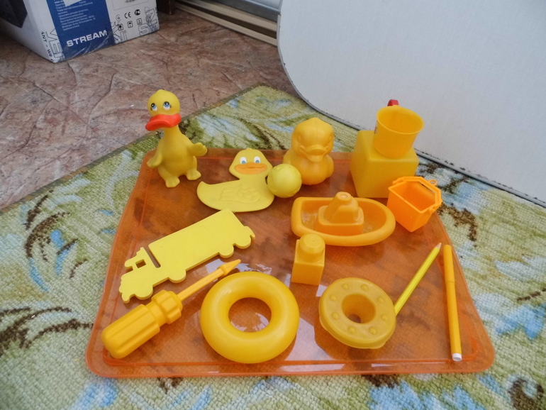 Повторяем цвета. Сегодня желтый