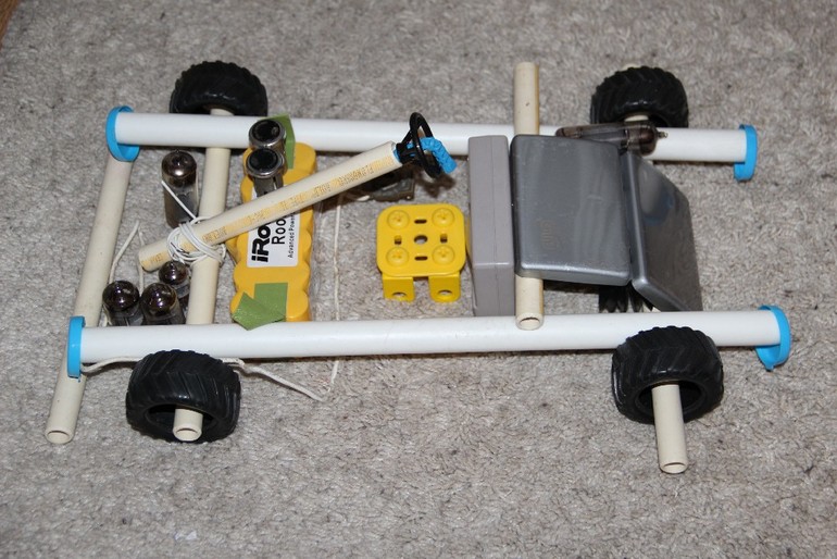 Мулле Мек и автомобиль из "хлама"