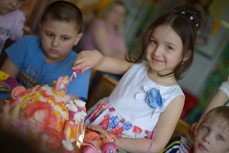 Нашей принцессе 6!