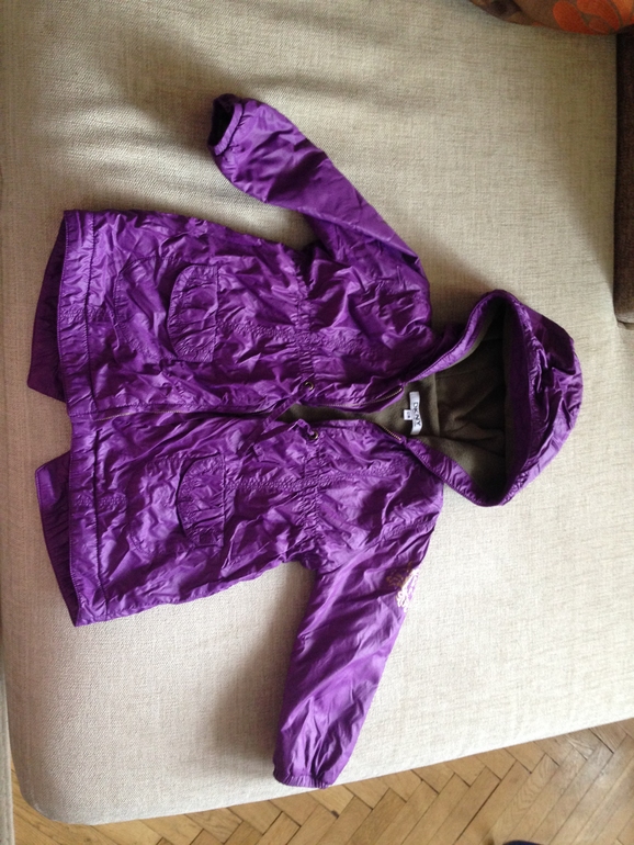 Ветровка на флисе DKNY на 1-2 года