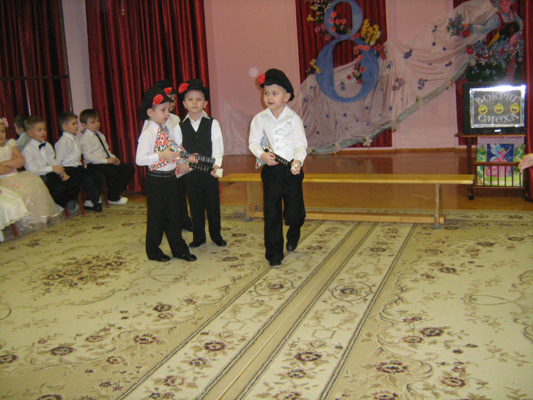 утренник в садике