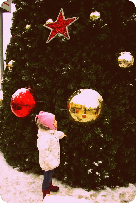 Как же сейчас здорово в магазинах) потихоньку готовимся к новому году)