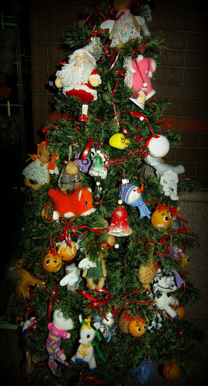 Как же сейчас здорово в магазинах) потихоньку готовимся к новому году)