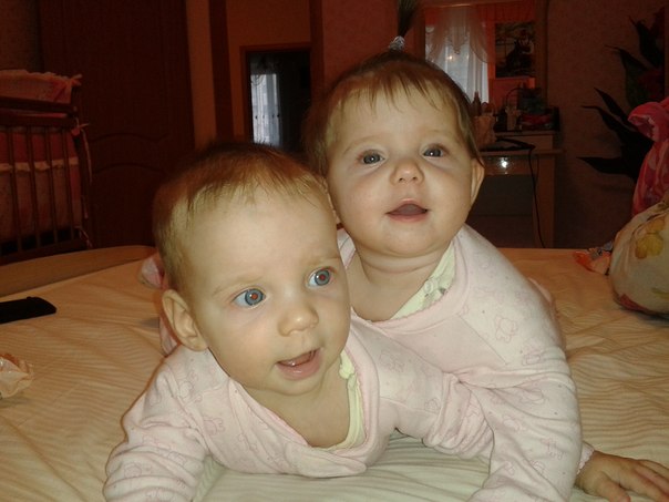 Моим козявочкам 6 месяцев!