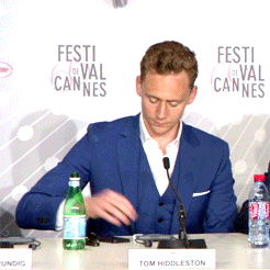 4823a0c3ba6189d585aa1b728f7d73d1.gif