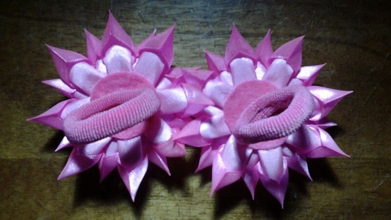 Открытки ! Цветочки для девочек на резинках!