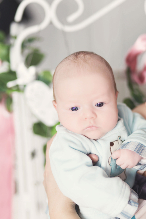 мой четвертый)))) нам сегодня 3 мес.- мужчина!!!