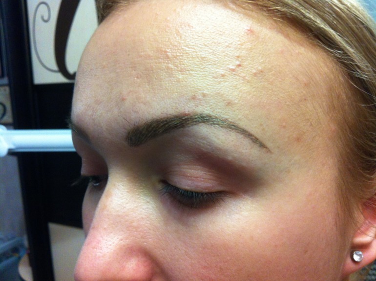 Давненько я тут не появлялась, уж простите...)