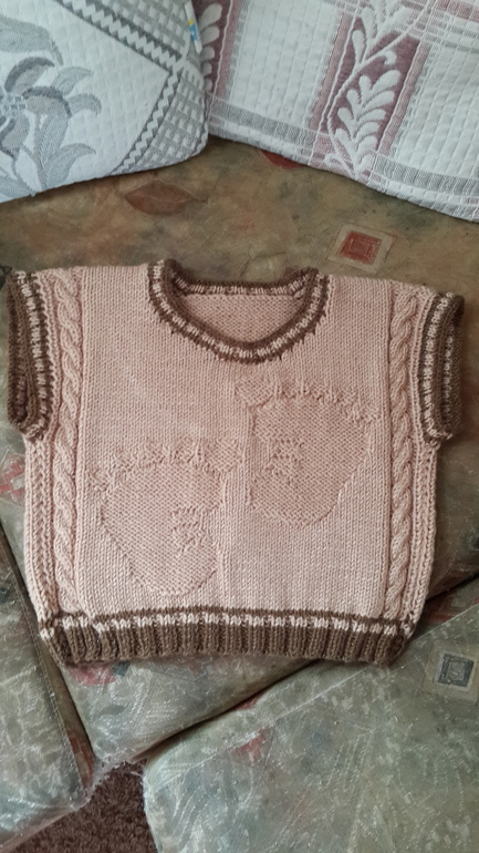 безрукавочка )))