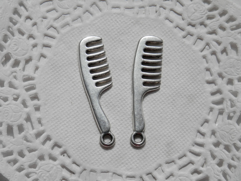 Пуговицы, подвески, кружево!!! Много фото!!!