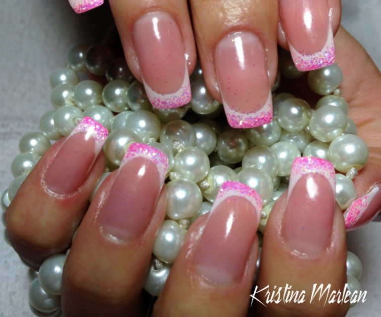 Наращивание ногтей