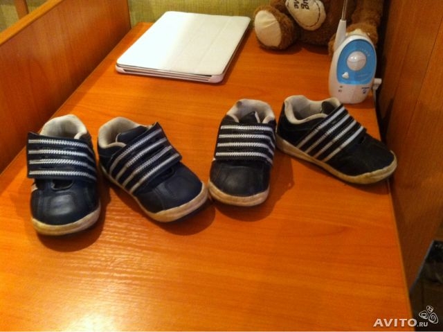 Одежда и обувь б/у в хорошем состоянии для близнецов от 6мес. до 2 лет