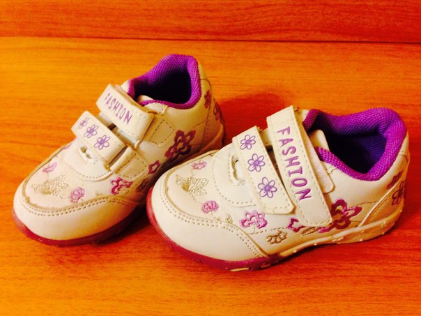 Продам обувь для девочки. Регион