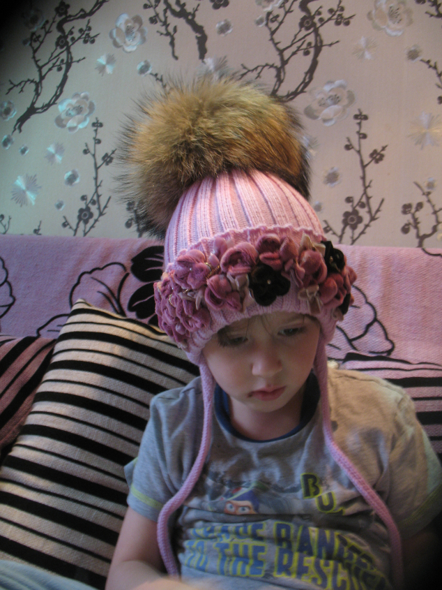 Ваши малыши в моих шапочках......