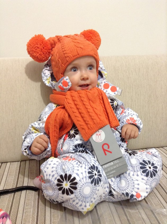 Ваши малыши в моих шапочках......