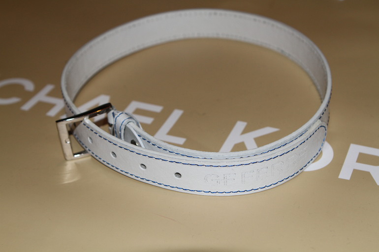 Продам все вещи БУ (оригинал любые проверки)