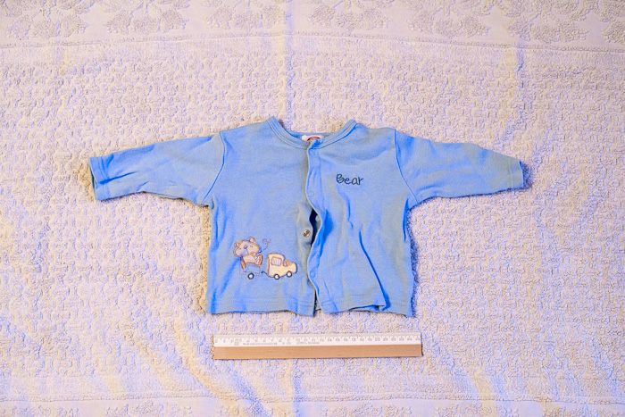 Разобрала детские вещи, всё на продажу. И немного взрослых вещей тоже (в конце списка).