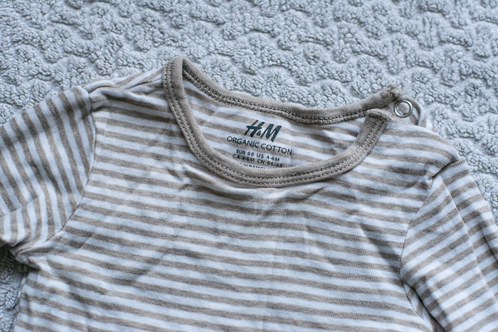 Разобрала детские вещи, всё на продажу. И немного взрослых вещей тоже (в конце списка).