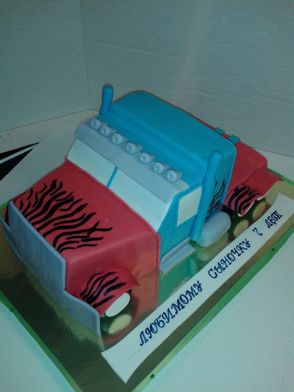 Оптимус Прайм..