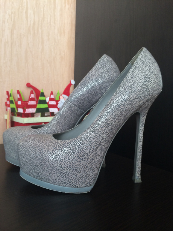 SAINT LAURENT "TRIBUTE TWO", Christian Louboutin, Chanel, оригинал