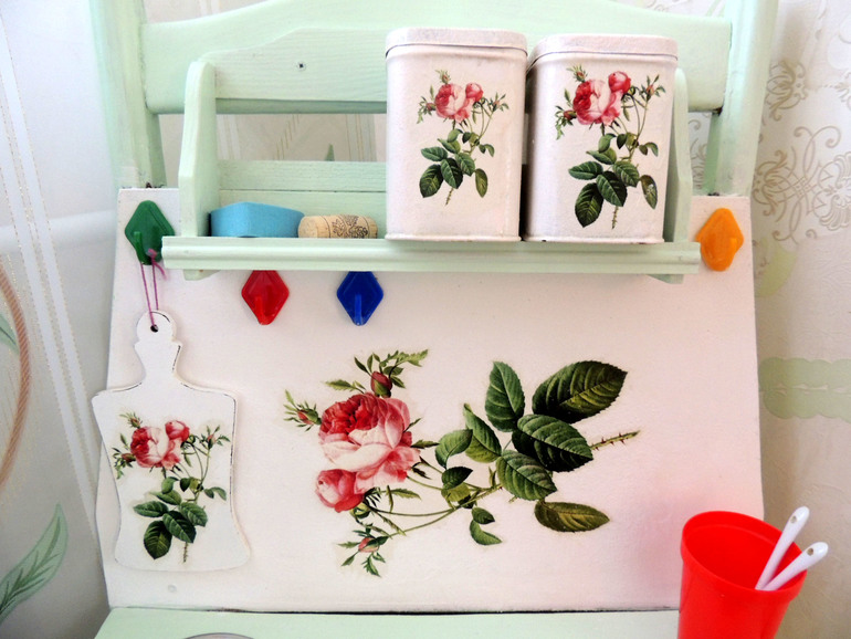 Кухня в стиле шебби или Вторая жизнь старого стула