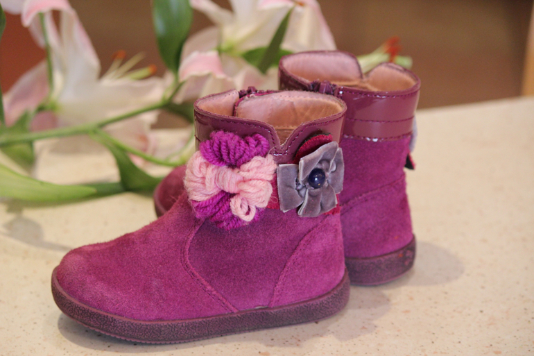 Crocs (С7), Капика (Kapika, разм.23), Minimen (разм.23), PrettyGirl (разм.23)