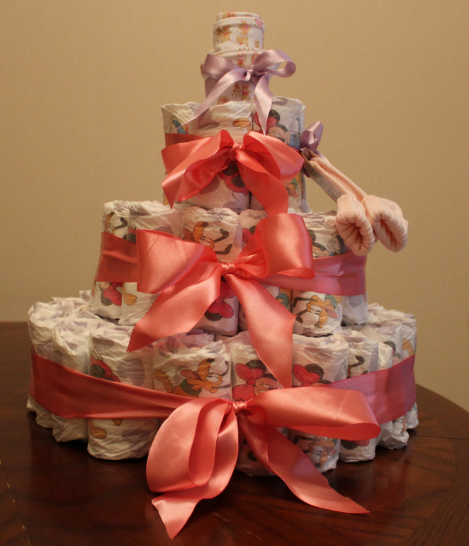 Сделала сегодня торт из подгузников:)