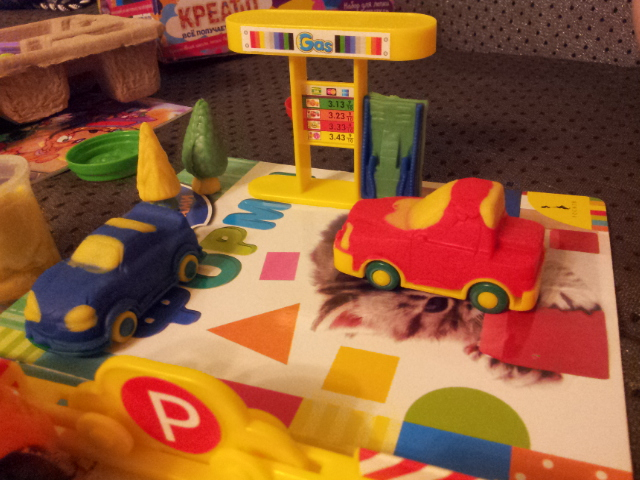 Набор для лепки машинок и автозаправки!!!отзыв-фото
