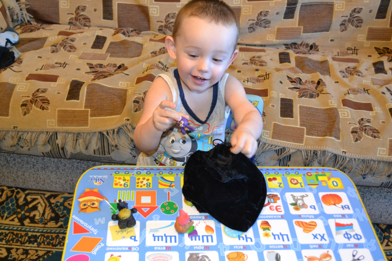 Наши развивающие занятия в 2 года