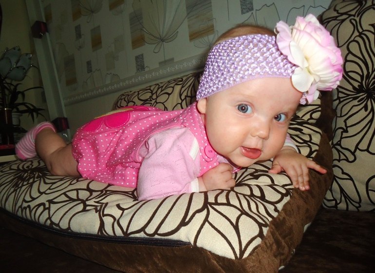 Нашей принцессе 4 месяца))) (отчет за месяц+много ФОТО)