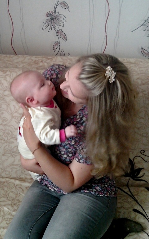 Что умеет ваша кроха в 2,5 мес?!