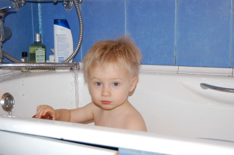 51534ff94106919fbc8ca693826ef9bd.jpg