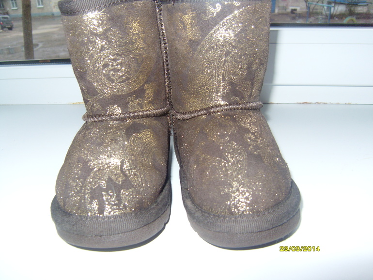 Продам куртку фирмы Нельс+угги Австралия