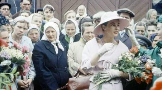 Dior в Москве в 1959)))