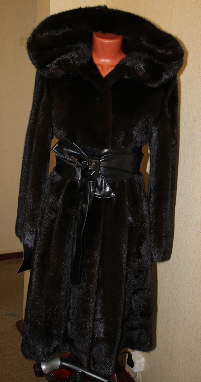 Шубка норочка0американка короткий ворс и очень густой подпушек...цена 65000р!!! -это спец-предложения, были по 88000р...