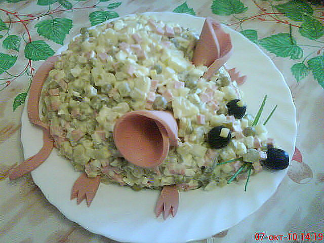 Подборка оформлений салатов